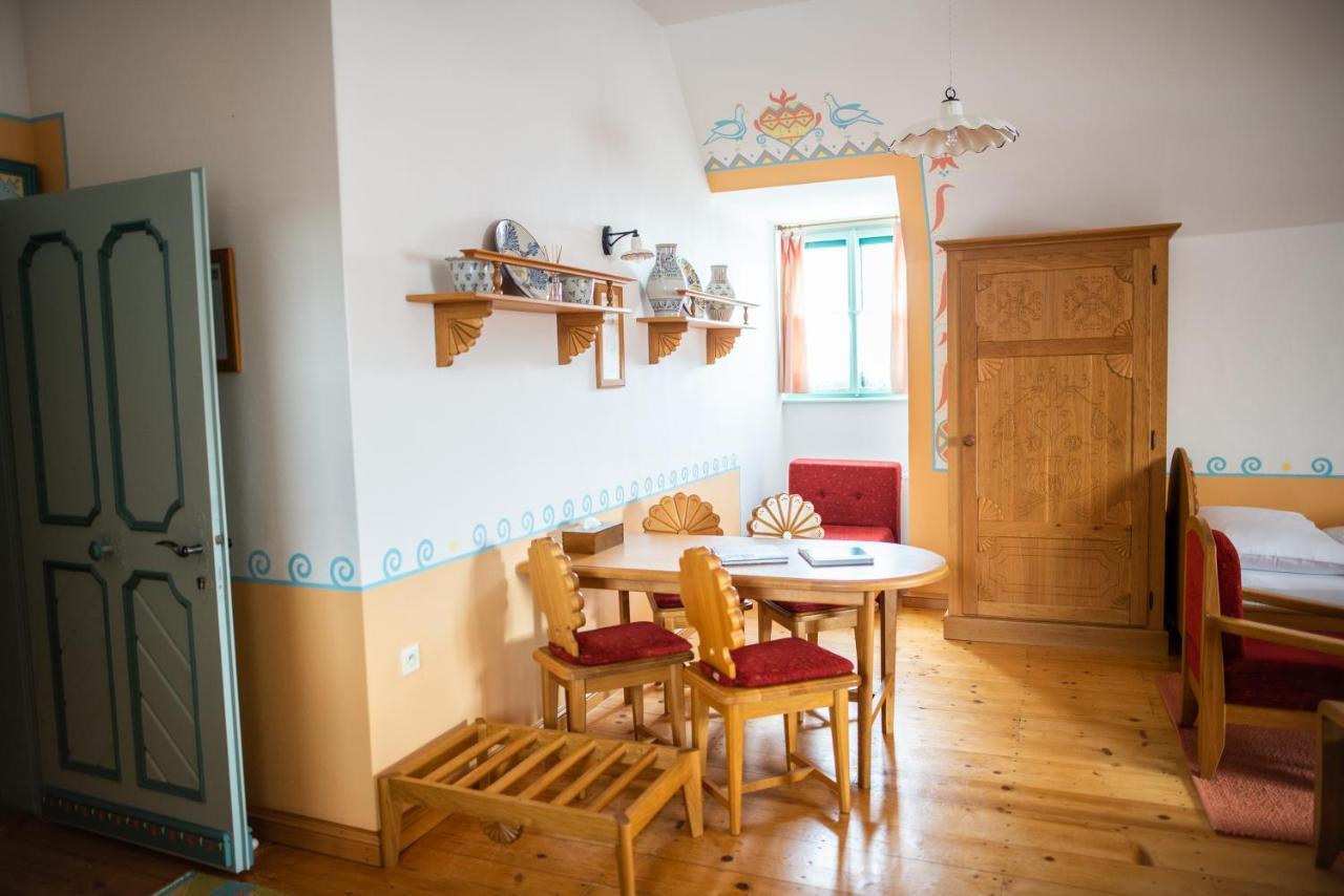 Aparthotel Libušín&maměnka Národní Kulturní Památky
