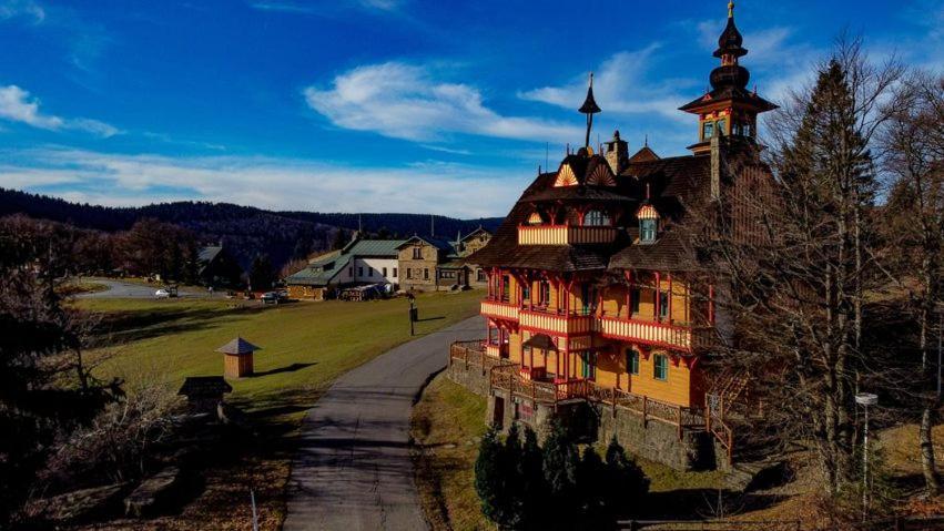 Libusin & Mamenka Narodni Kulturni Pamatky Appart hôtel